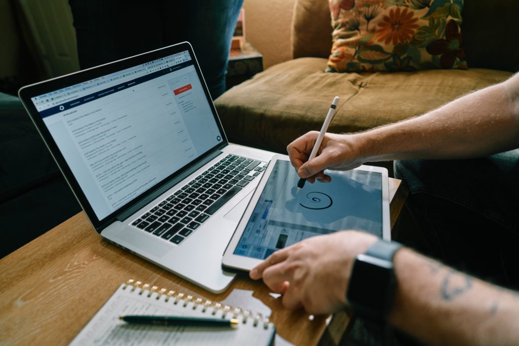 Creator economy | A economia dos criadores através do marketing de influenciadores | Creators Brazil, a principal agência influente do Brasil