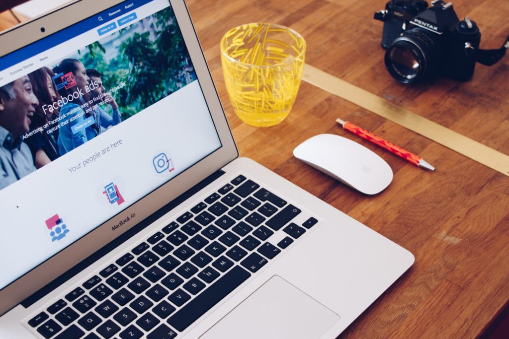Facebook Ads versus Influencer marketing on Facebook