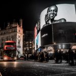 Online influencer marketing vs Offline influencer marketing campaigns